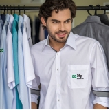 qual o preço de camisa personalizada social masculina branca lisa Joinville